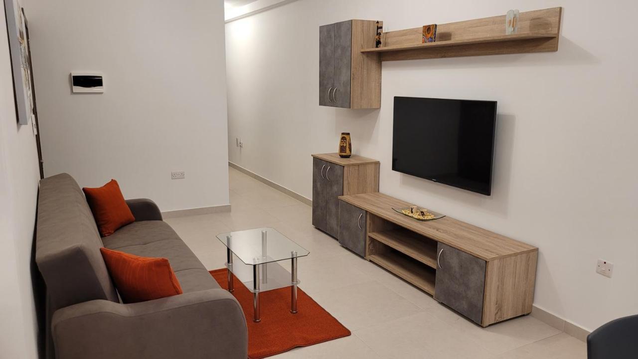 Lovely Apartment With Side Sea View Σεντ Πόλς Μπέι Εξωτερικό φωτογραφία